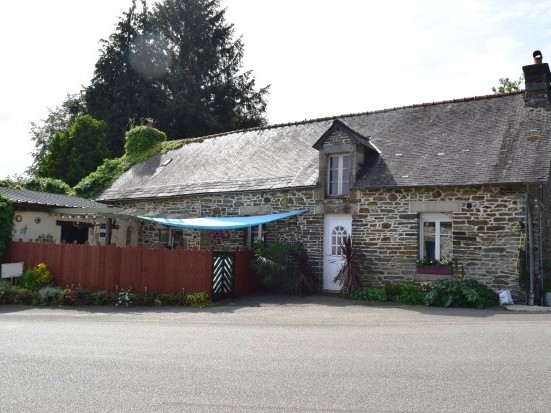 Maison 5 Pièces + Dépendance 22570 Perret